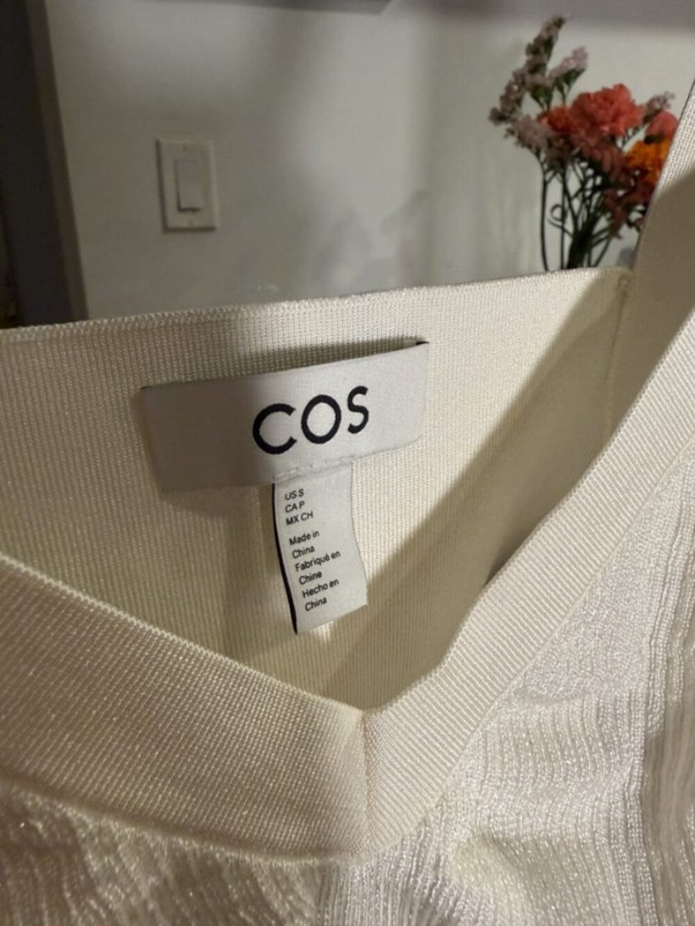 COS Cream Knit Crop Top Sweetheart Neck S - Picture 3 of 4